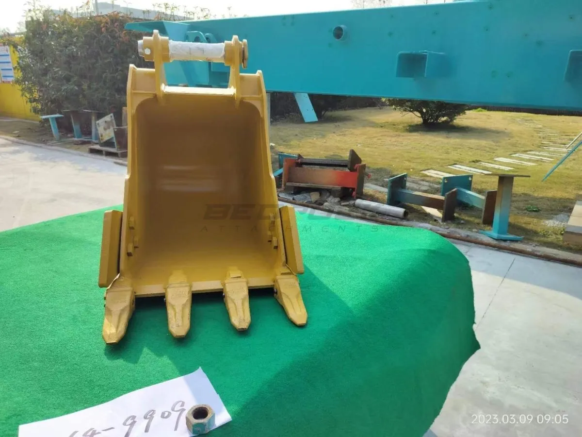 18in Heavy Duty Excavator Bucket fits CAT 305/E2,305.5E2,306 Excavator