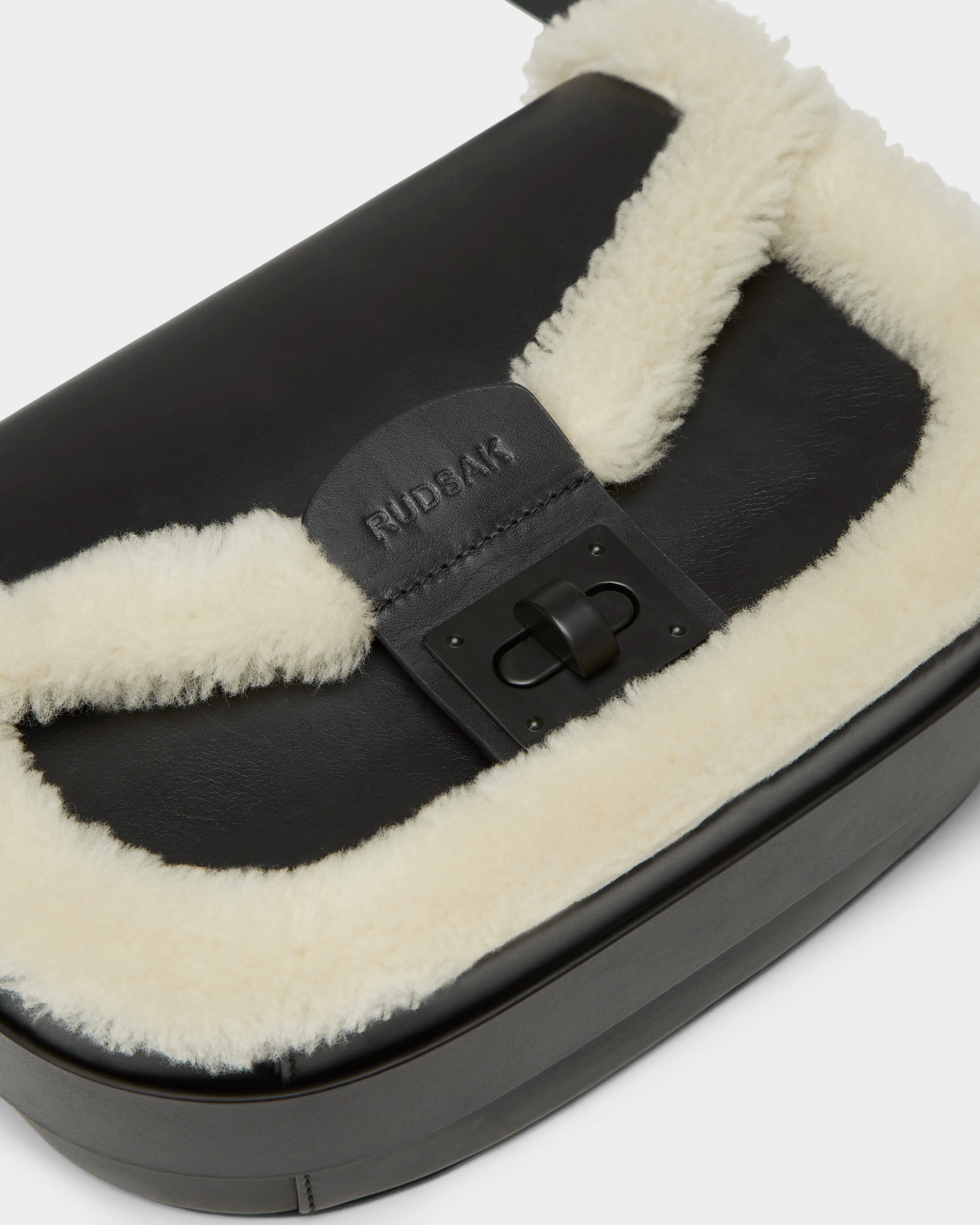 ALORA S - 8324526 Black