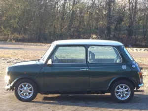 Austin Mini Classic Saloon, Clubman 1959-2000 Soft Stretch PRO Indoor Car Cover