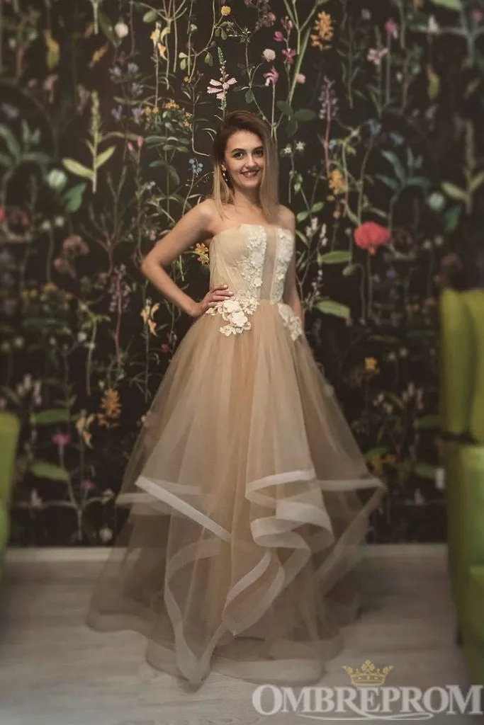 Chic Strapless A Line Tulle Prom Dresses with Ruffles
