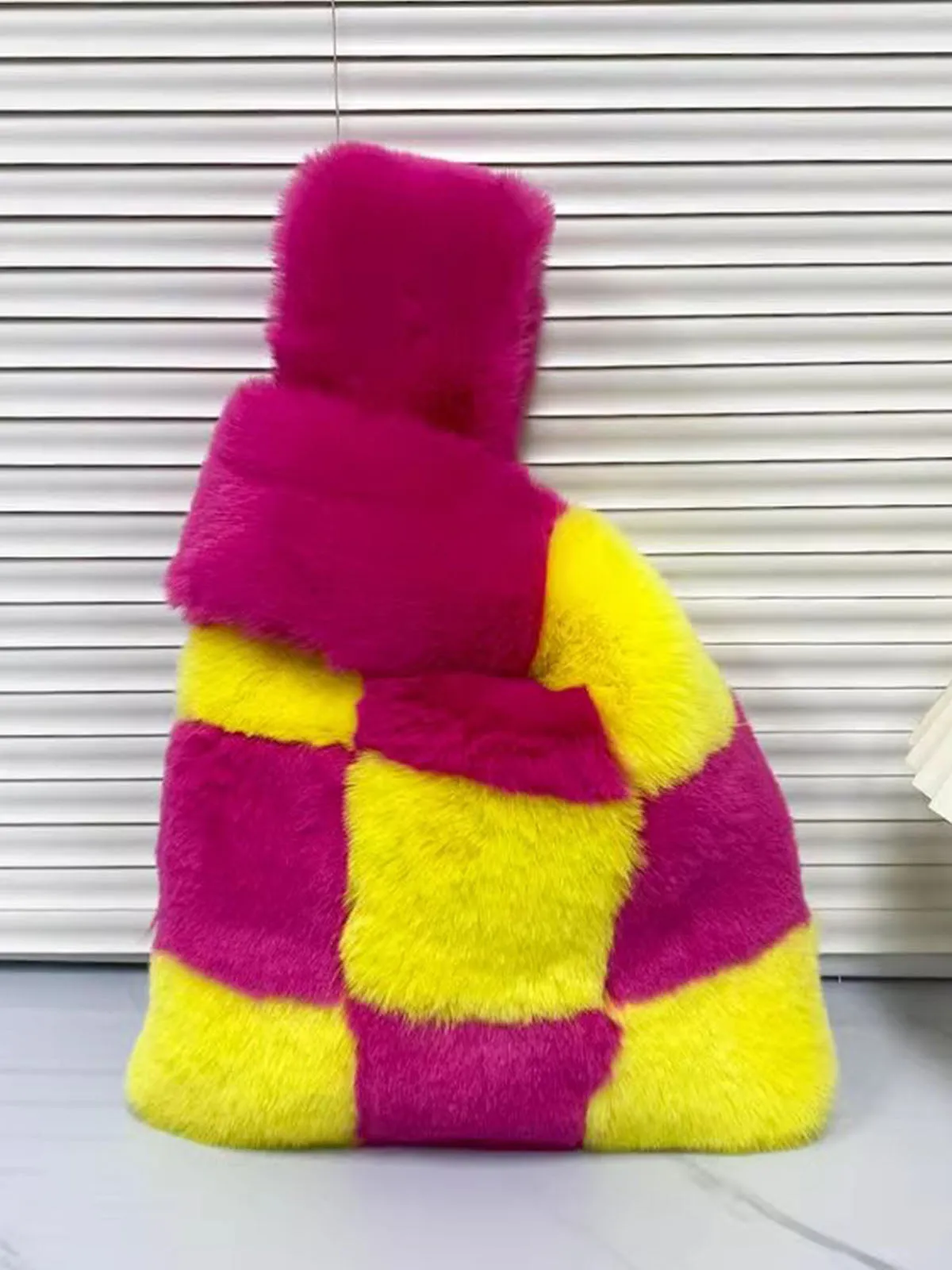 Fluffy Plush Tote Bag Fuzzy Checkered Handbags