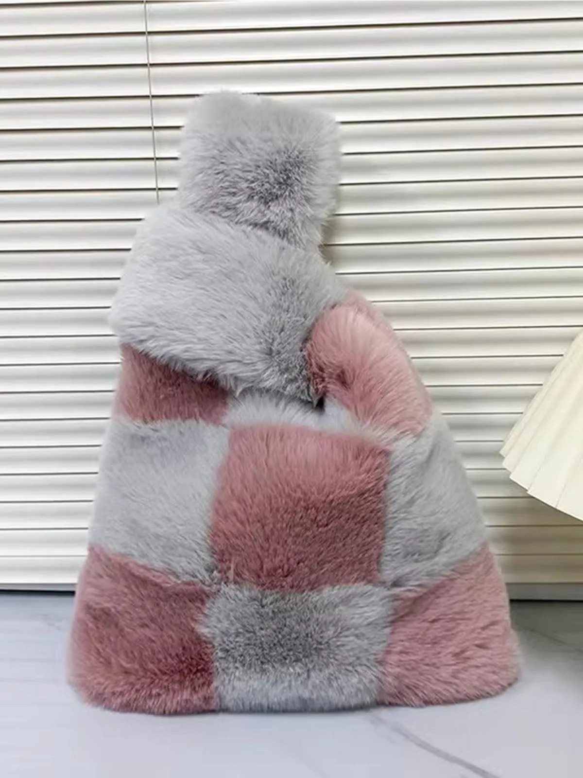 Fluffy Plush Tote Bag Fuzzy Checkered Handbags