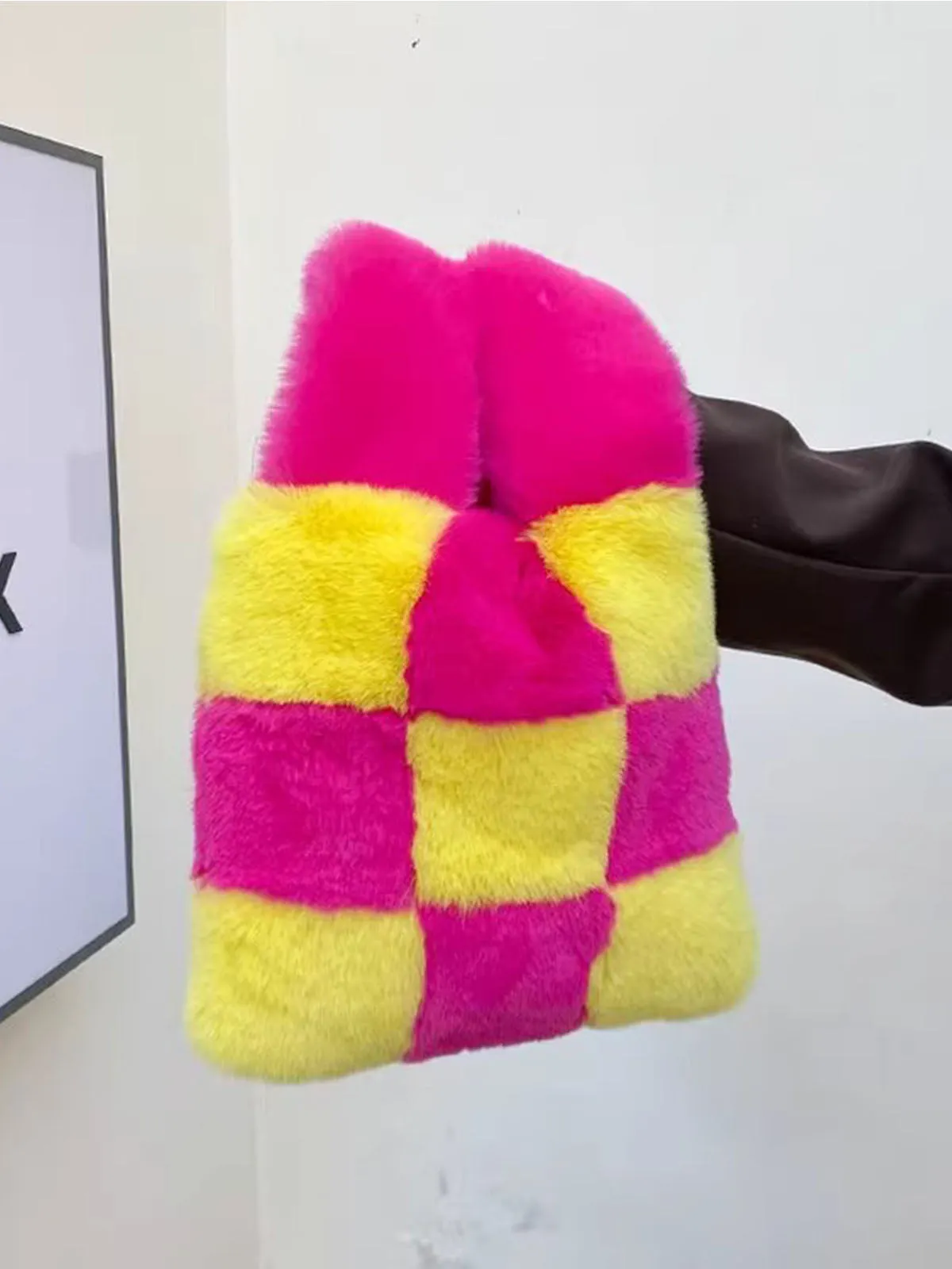 Fluffy Plush Tote Bag Fuzzy Checkered Handbags
