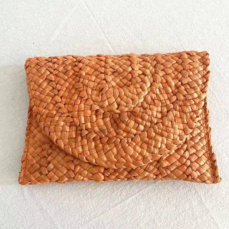 Isabella Corn Husk Weave Clutch Bags