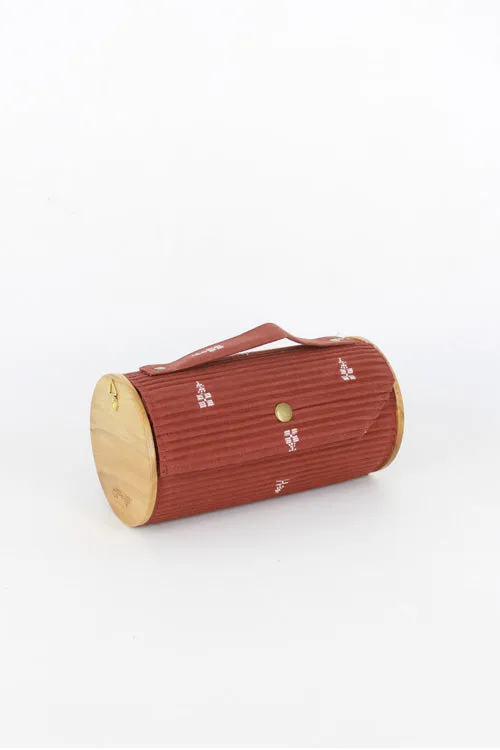 Oat & Cocoa Round Clutch - Changeable Sleeve