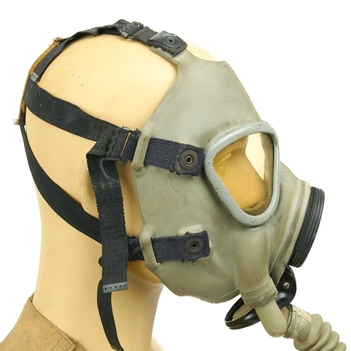Original U.S. WWII M3 Diaphragm Gas Mask with M1VA1 Bag