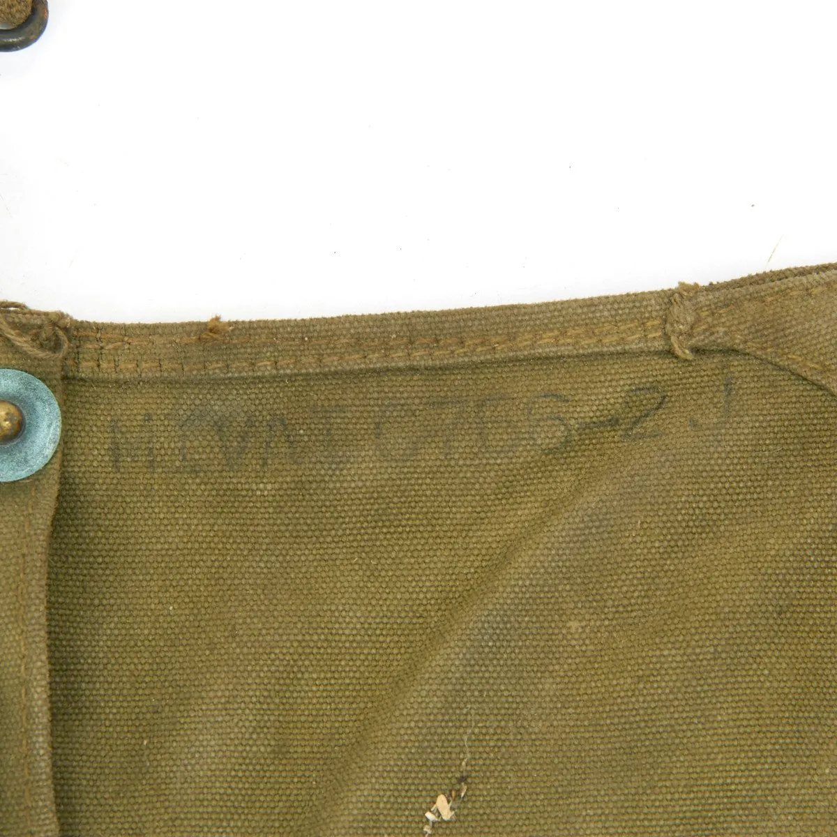 Original U.S. WWII M3 Diaphragm Gas Mask with M1VA1 Bag