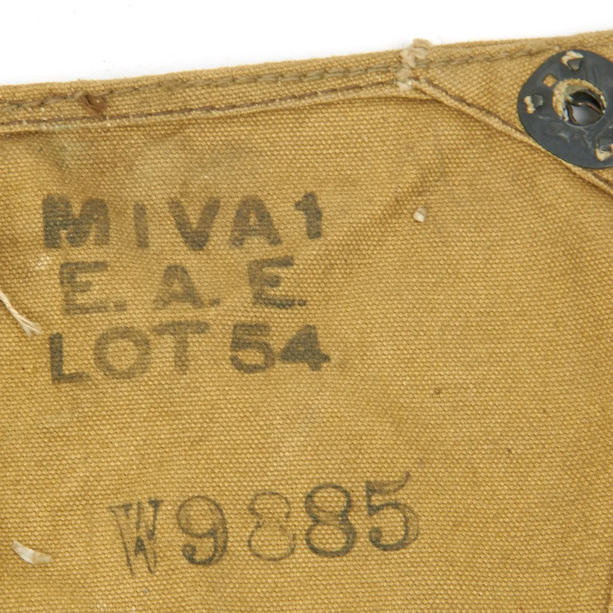 Original U.S. WWII M3 Diaphragm Gas Mask with M1VA1 Bag